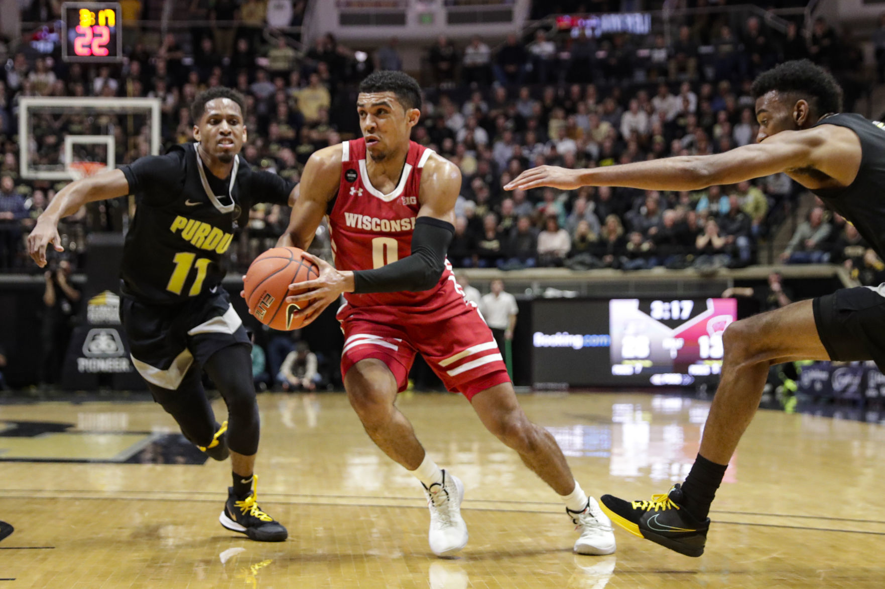 Boilermakers 70, Badgers 51